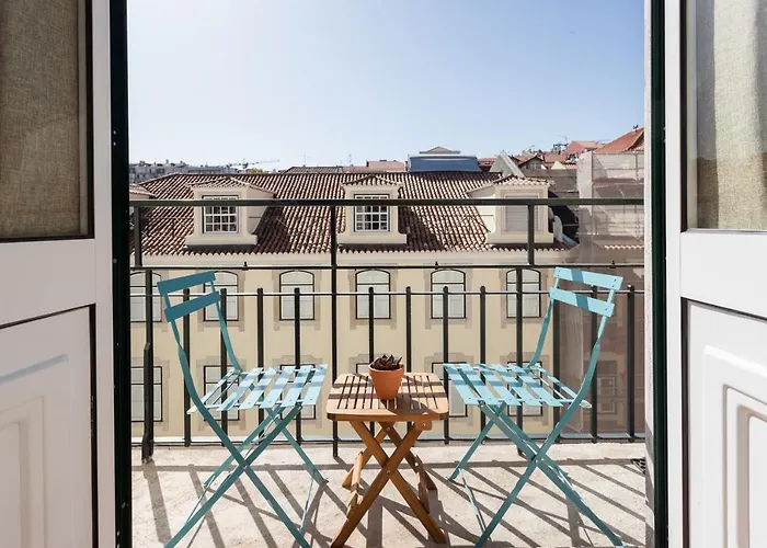 Flh Downtown Central Flat With Balcony