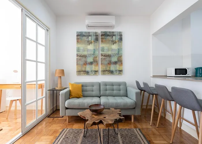 Flh Downtown Central Flat With Balcony
